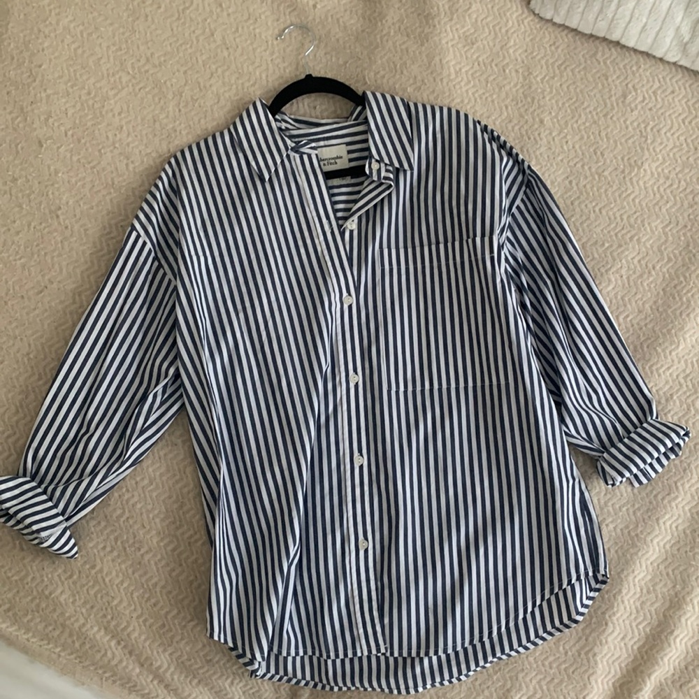 Abercrombie Oversized Poplin Button-Up Shirt